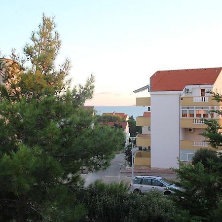 Apartments Marszalek Novalja Ruang foto