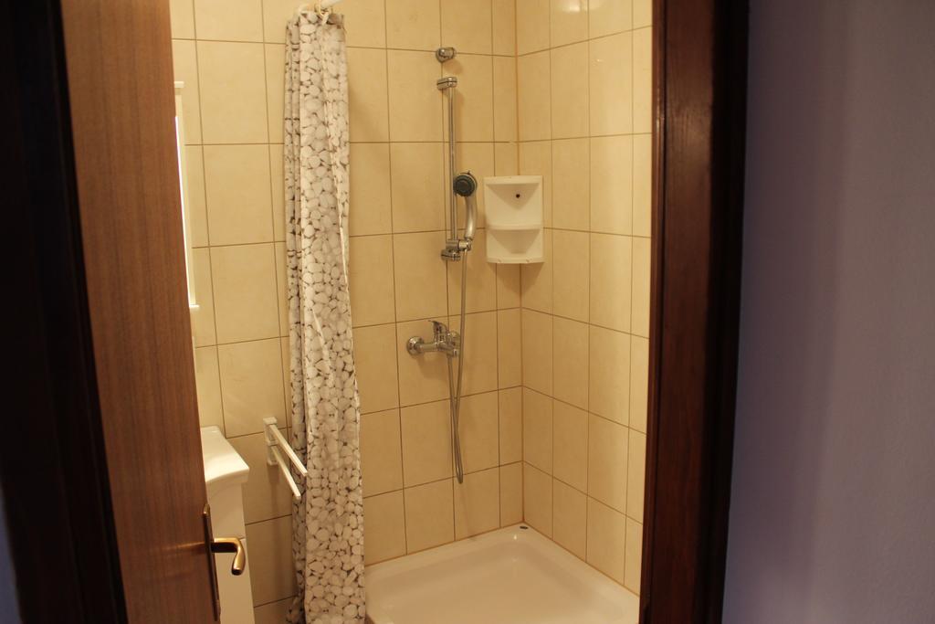 Apartments Marszalek Novalja Ruang foto